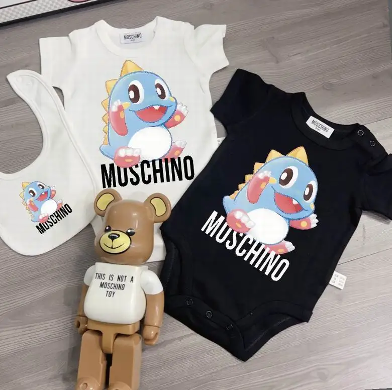 Moschino sz59 66 73 80 85 90 08